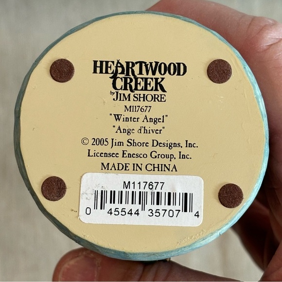 JIM SHORE Heartwood  Creek Landscape Sleeps Winter Angel Figurine 2005 - Picture 6 of 6